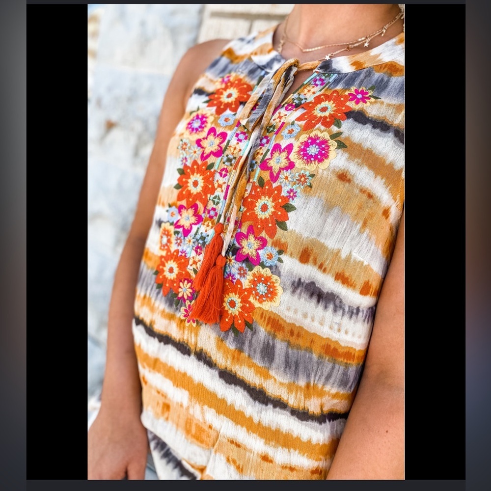 Savanna Jane Top‎ Marigold Tie Dye Floral Embroidered Boho Women’s Size Small